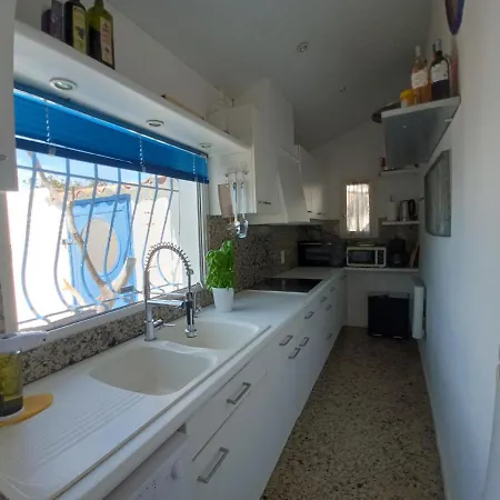 Maison De Pecheur * سيجيان