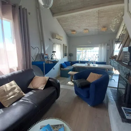 Maison De Pecheur بيت للعطل