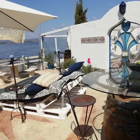 Maison De Pecheur بيت للعطل سيجيان